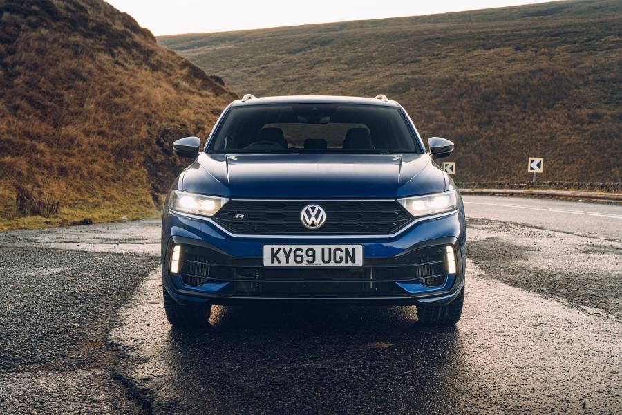  Volkswagen T-Roc R 2020 года  (UK) (фото 40 из 58)